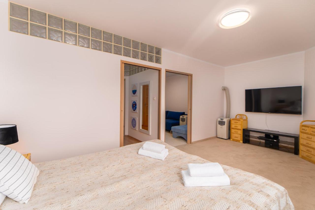 Morskie Oko V By Noclegi Renters Miedzyzdroje Luaran gambar